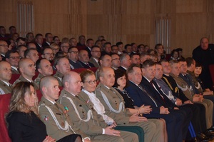 Uroczysty apel przed koncertem 