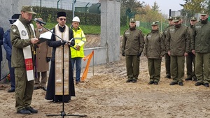 Wmurowanie aktu erekcyjnego pod budowę stacji obsługi pojazdów 