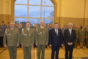 Awanse i wyróżnienia z okazji Święta Niepodległości 