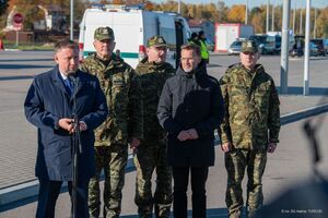 Spotkanie Ministrów Spraw Wewnętrznych Polski i Litwy na granicy 