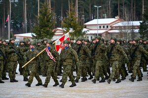 IV zmiana żołnierzy do wsparcia Straży Granicznej w ochronie granicy. Uroczystość przekazania obowiązków. 