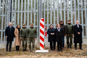 Wizyta komisji Parlamentu Europejskiego w POSG 