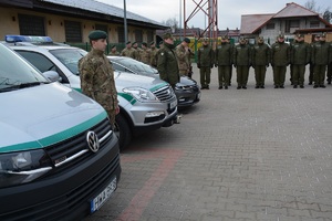 Uroczystość przekazania nowych samochodów w Augustowie 