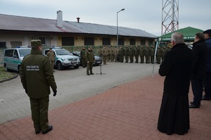 Uroczystość przekazania nowych samochodów w Augustowie 