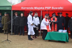 Uroczystość przekazania samochodu Placówce SG w Sejnach 