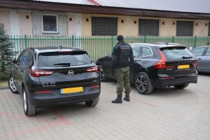 Odzyskano dwa luksusowe auta 