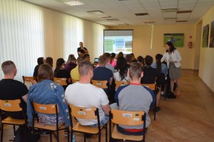 Studenci AMW z wizytą w komendzie Podlaskiego OSG 