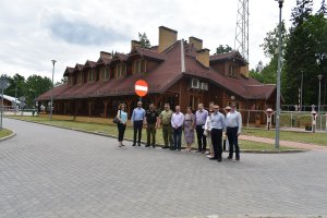 Delegacja wizytująca przejście graniczne w Białowieży 