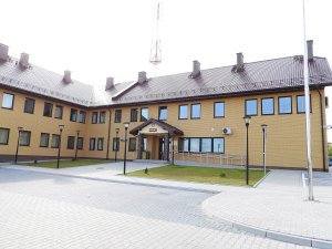 Widok na wejście główne Widok na wejście główne