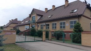 Widok na budynek placówki Widok na budynek placówki