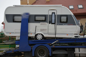 Odzyskane przyczepy kempingowe