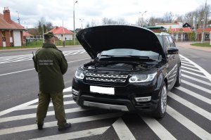 Odzyskany Land Rover 
