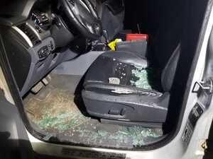 Uszkodzony pojazd służbowy