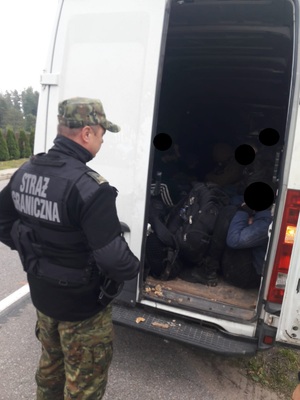 Ujawnieni nielegalni migranci 
