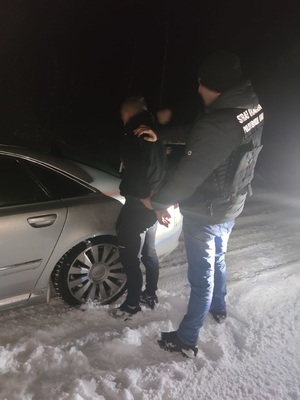 Zatrzymany obywatel Ukrainy, który przewoził nielegalnych migrantów 