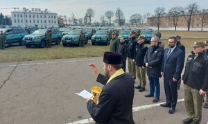 Przekazanie nowych samochodów terenowych dla SG 