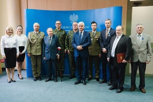Wyróżniony Medalem Opiekun Miejsc Pamięci Narodowej, zdj. PUW 