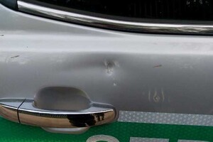 Uszkodzone służbowe auto 