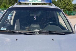 Uszkodzony pojazd służbowy 