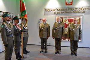 Zasłużeni funkcjonariusze pożegnali się z mundurem 