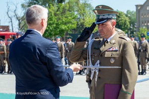Wręczenie nominacji generalskiej Komendantowi POSG 