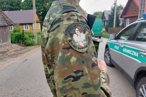Funkcjonariusz SG w przygranicznej wsi 