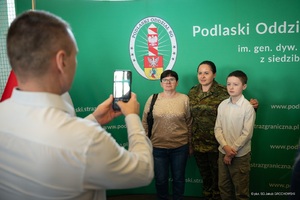 Ślubowanie nowych funkcjonariuszy POSG 