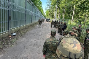 Uroczystość zainstalowania taplicy ku pamięci śp. sirż. SG Mateusza Sitka 