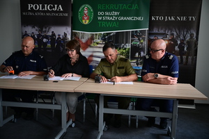 Podpisanie porozumień 