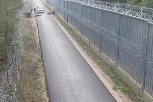 Zatrzymanie migrantów po nielegalnym przekroczeniu granicy 