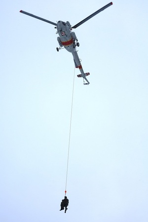 Szkolenie z wykorzystaniem śmigłowca 