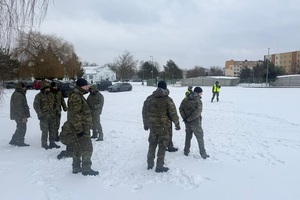 Kolejni kontraktowi na granicę 
