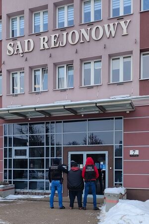 Zatrzymane osoby za przemyt papierosów 