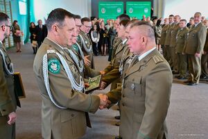 Pożegnanie z mundurem 