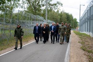 Wizyta delegacji przedstawicieli Ambasady Wielkiej Brytanii w POSG 