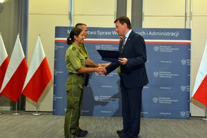 Wręczenie wyróżnień funkcjonariuszom, którzy ratowali życie ludzkie 